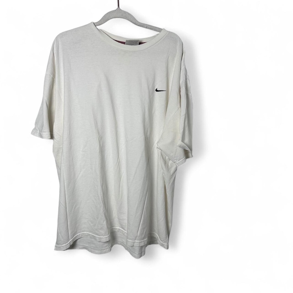 Vintage Y2K Nike Mini Chest Swoosh Essential White Tee Sz XXL